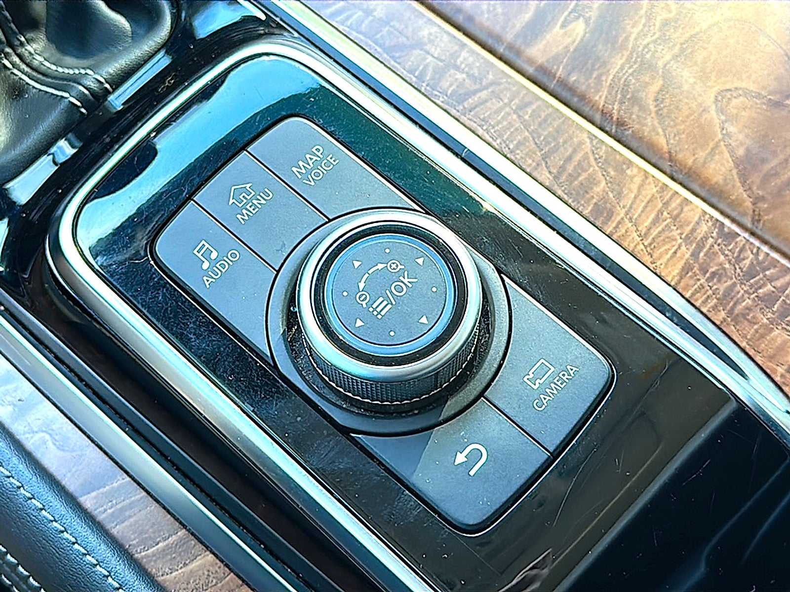 2023 Nissan Armada SL 4WD