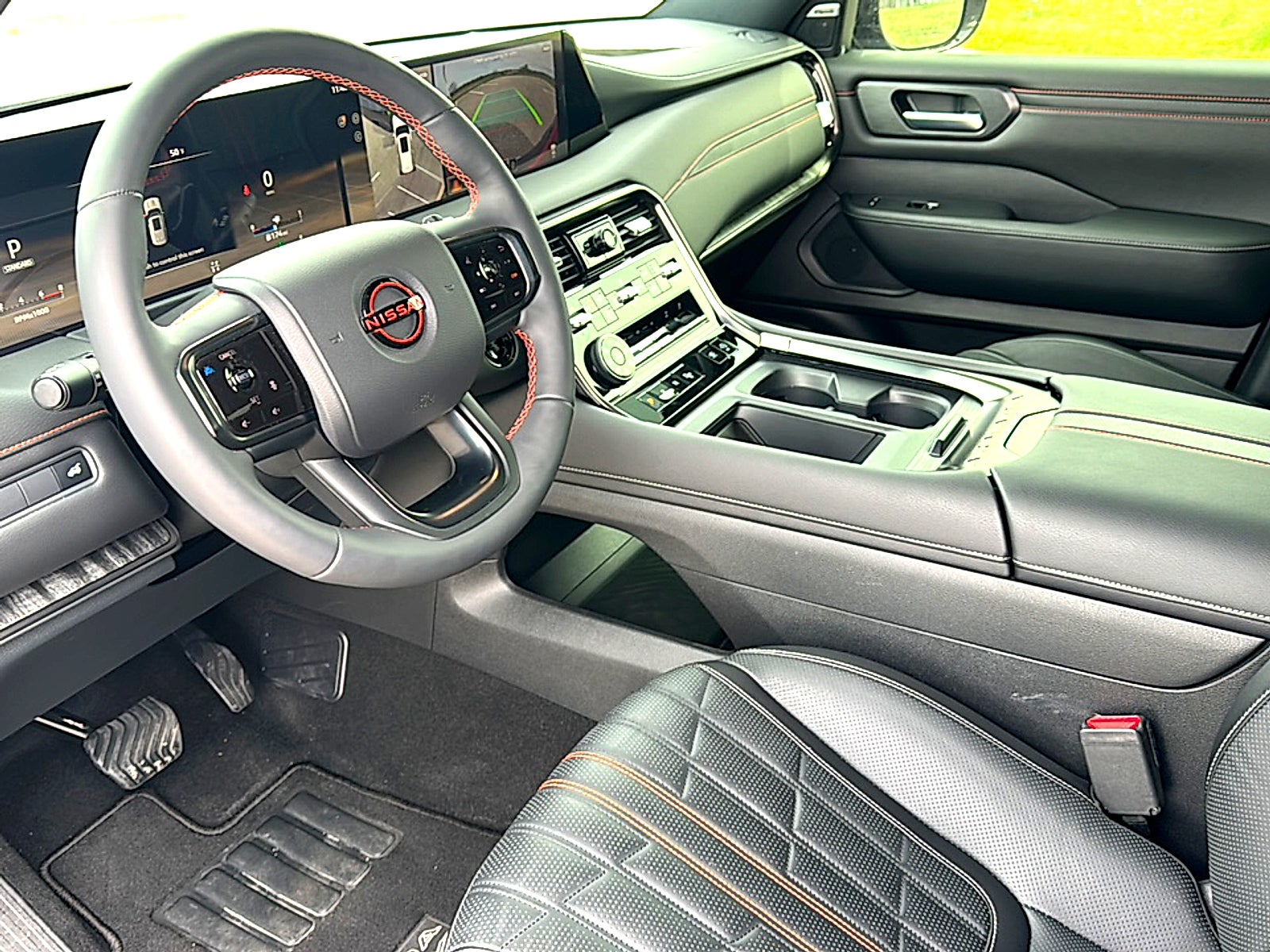 2025 Nissan Armada PRO-4X 4WD