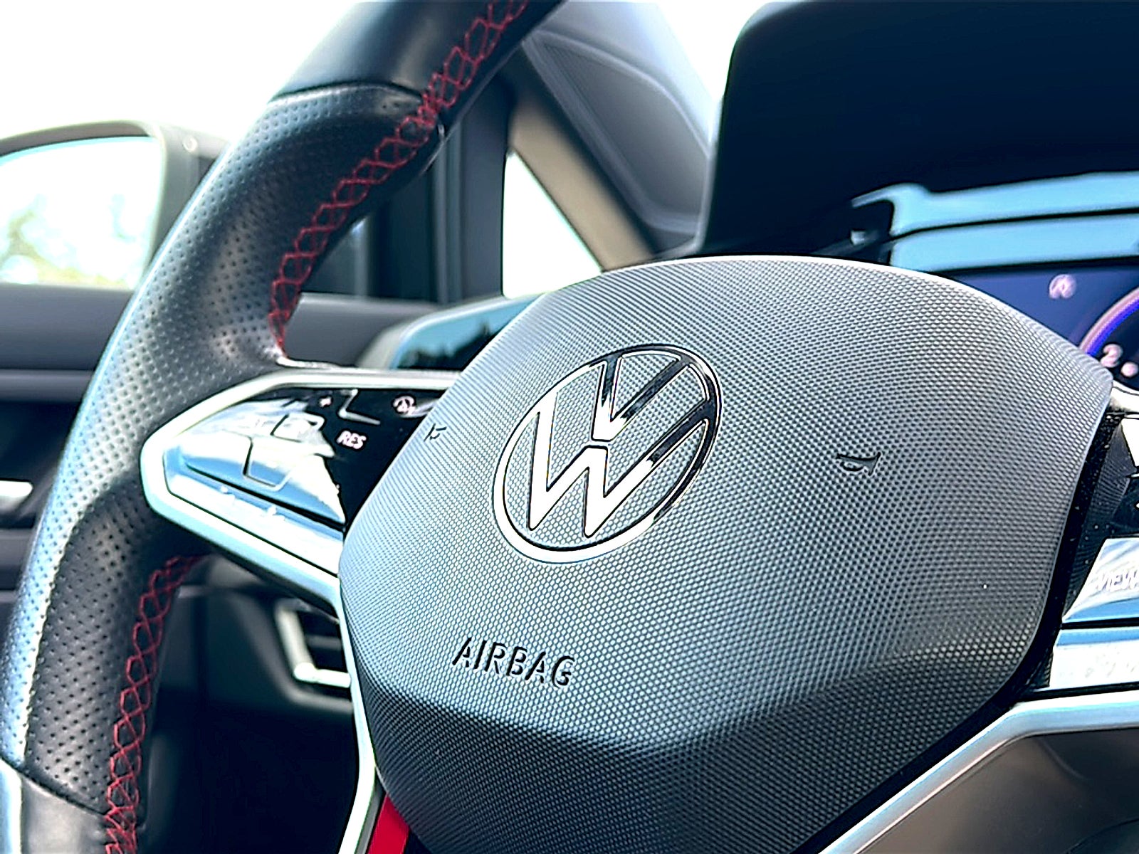 2024 Volkswagen Golf GTI 2.0T S