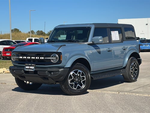 2025 Ford Bronco Outer Banks