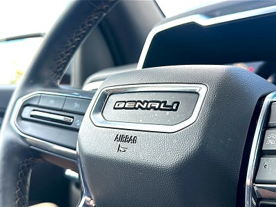 2024 GMC Canyon 4WD Denali