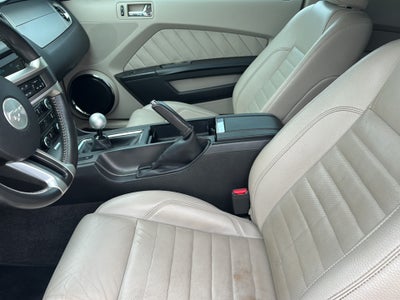 2011 Ford Mustang GT Premium
