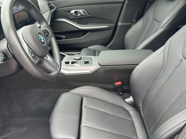 2023 BMW 3 Series 330i