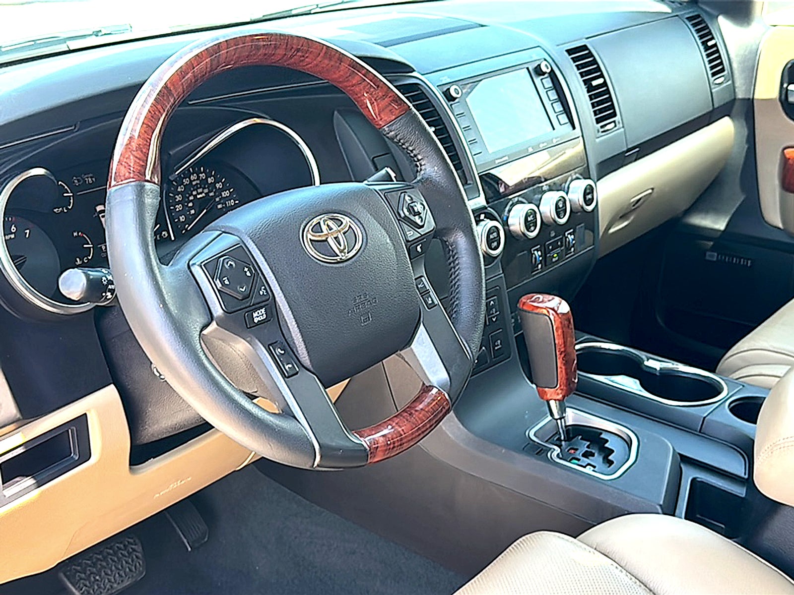 2020 Toyota Sequoia Platinum