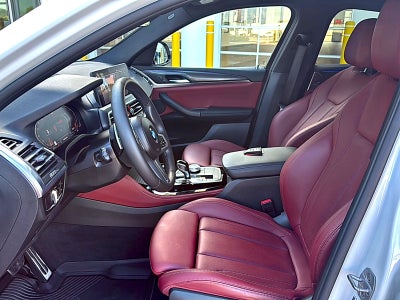 2024 BMW X4 xDrive30i