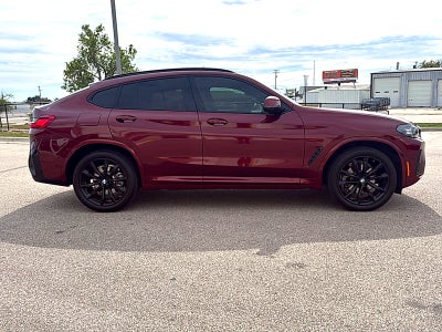 2024 BMW X4 xDrive30i