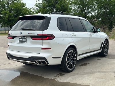 2024 BMW X7 M60i