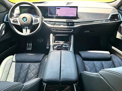 2025 BMW X6 M60i