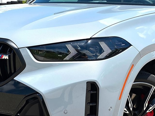 2025 BMW X6 M60i