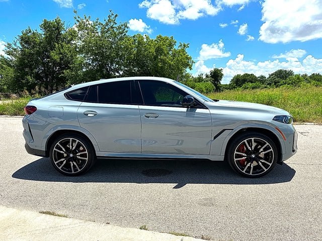 2025 BMW X6 M60i