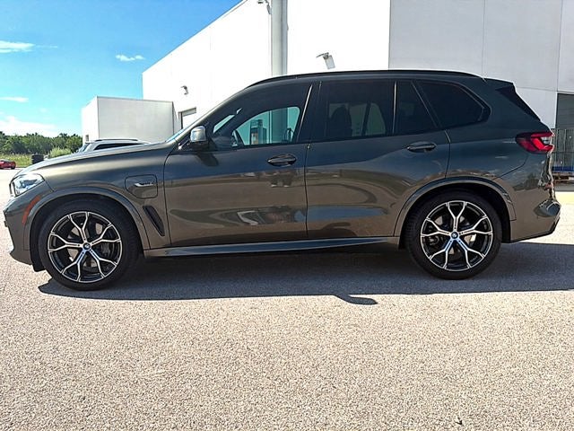 2022 BMW X5 xDrive45e