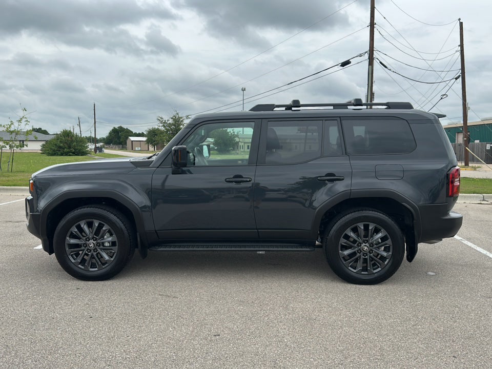 2024 Toyota Land Cruiser 4WD (Natl)