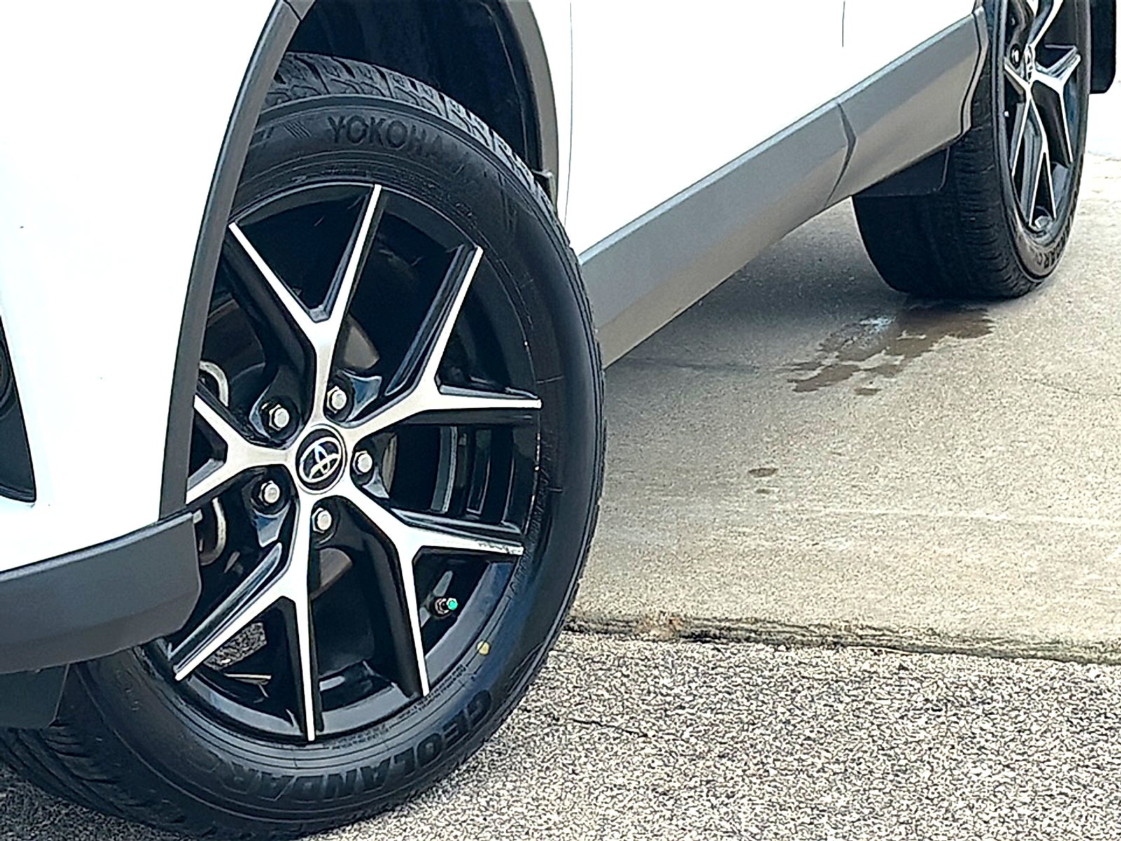 2018 Toyota RAV4 SE