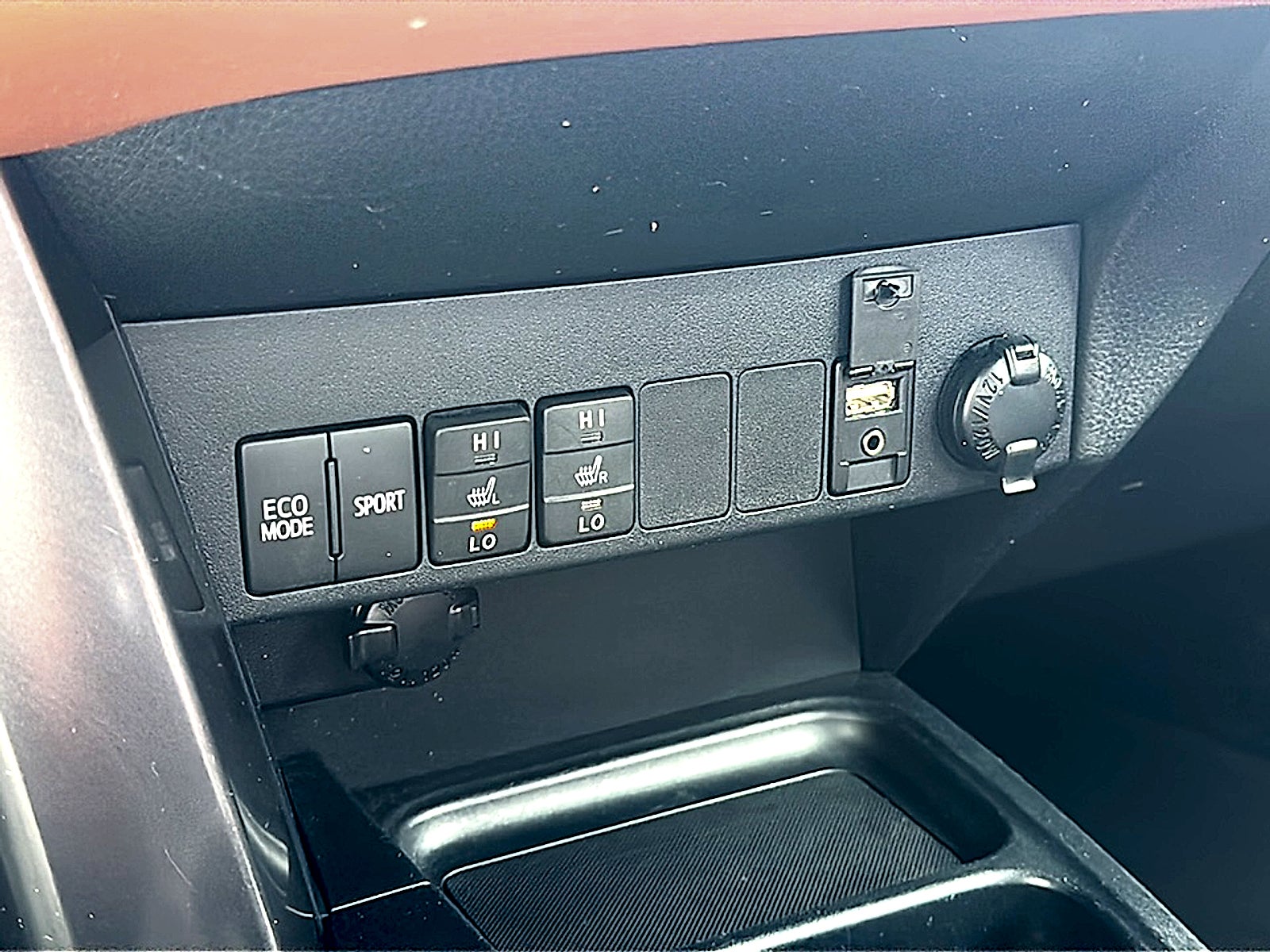 2018 Toyota RAV4 SE