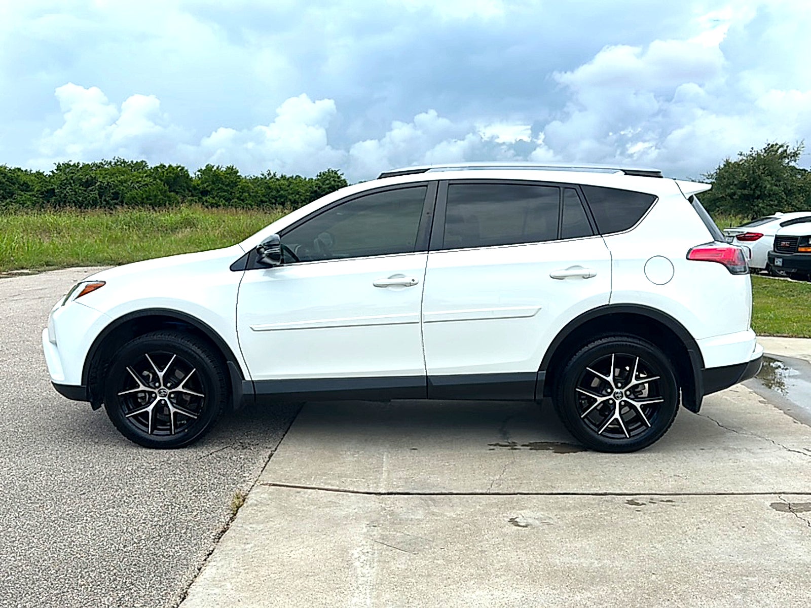 2018 Toyota RAV4 SE