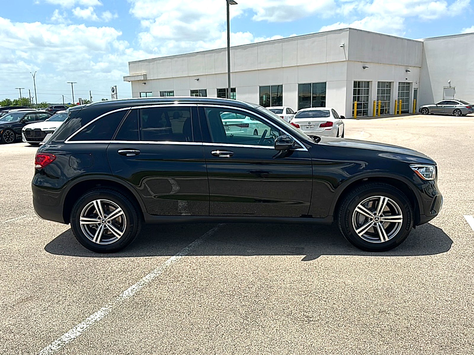 2022 Mercedes-Benz GLC 300 GLC 300