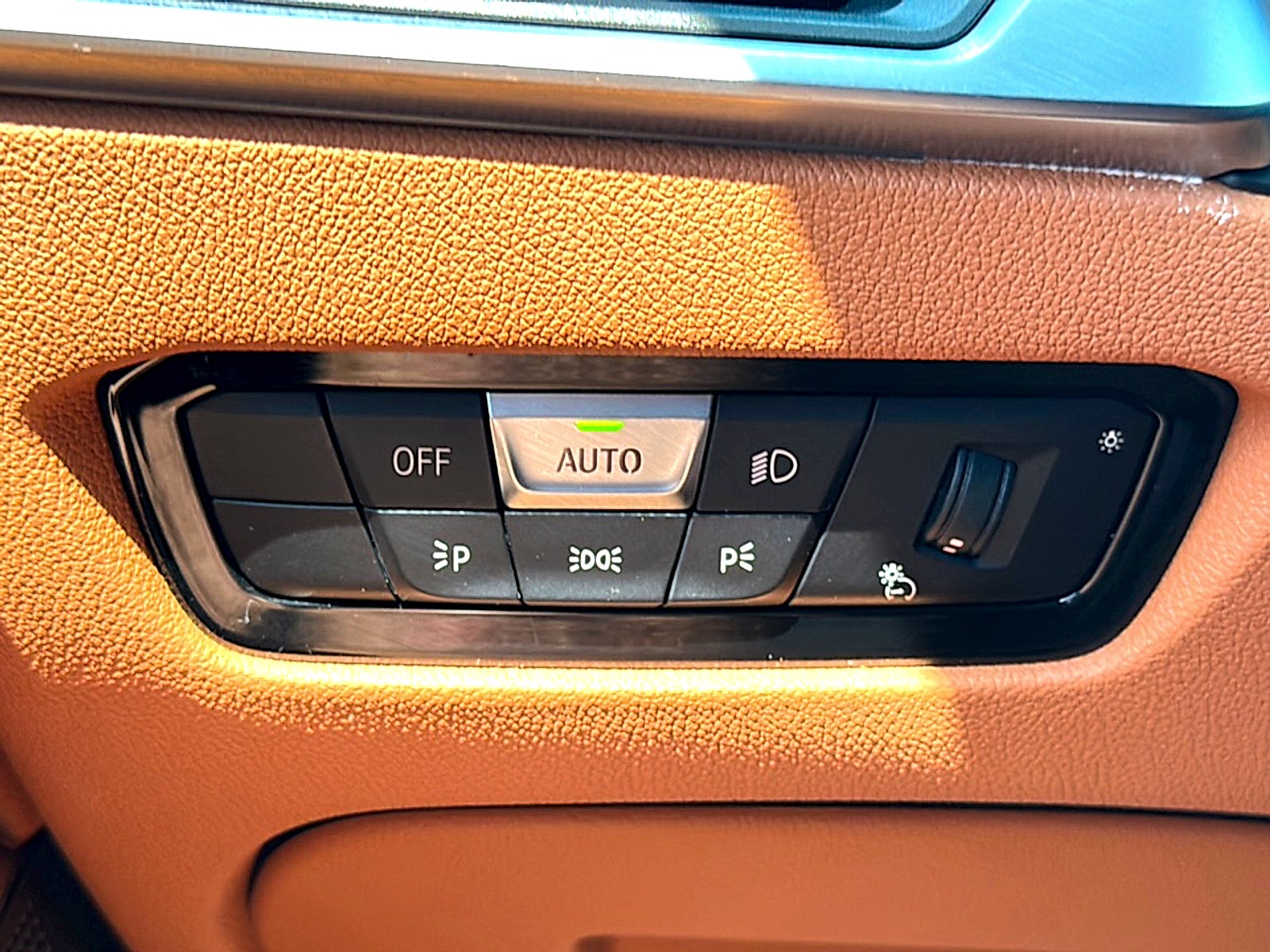 2019 BMW 3 Series 330i xDrive