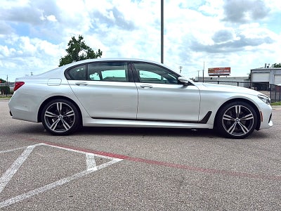 2019 BMW 750i Base