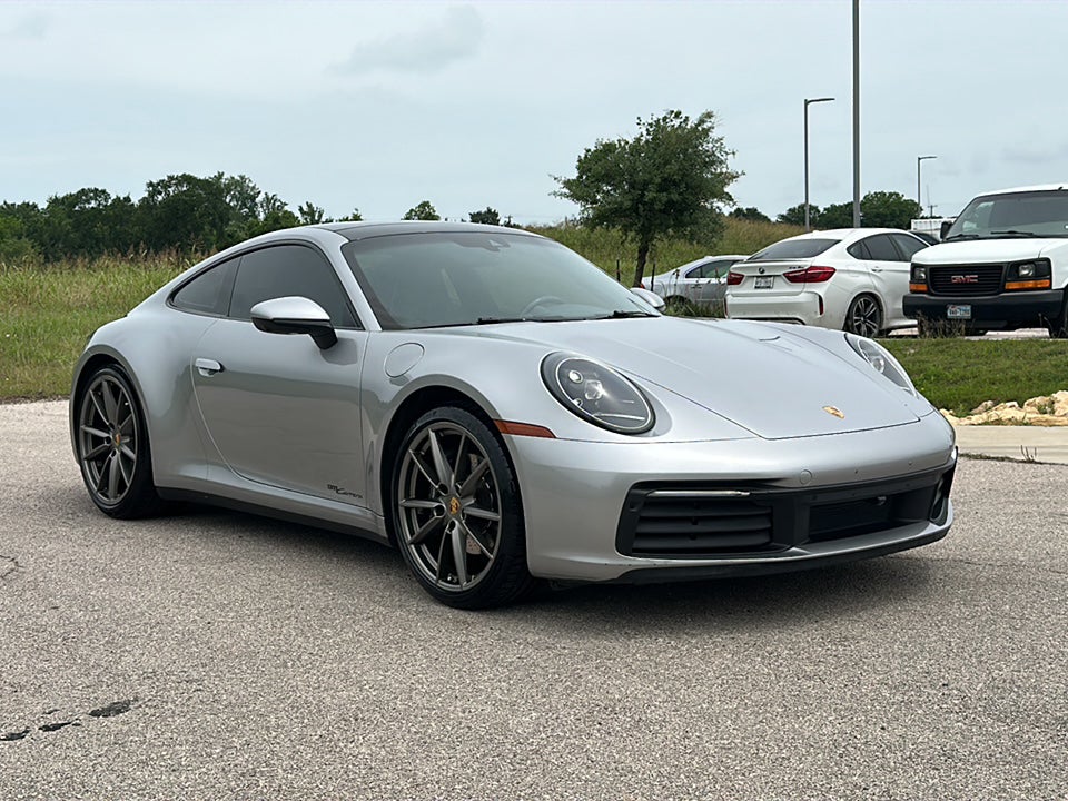 2021 Porsche 911 Carrera
