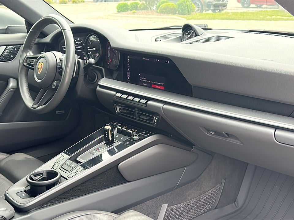 2021 Porsche 911 Carrera