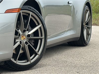 2021 Porsche 911 Carrera