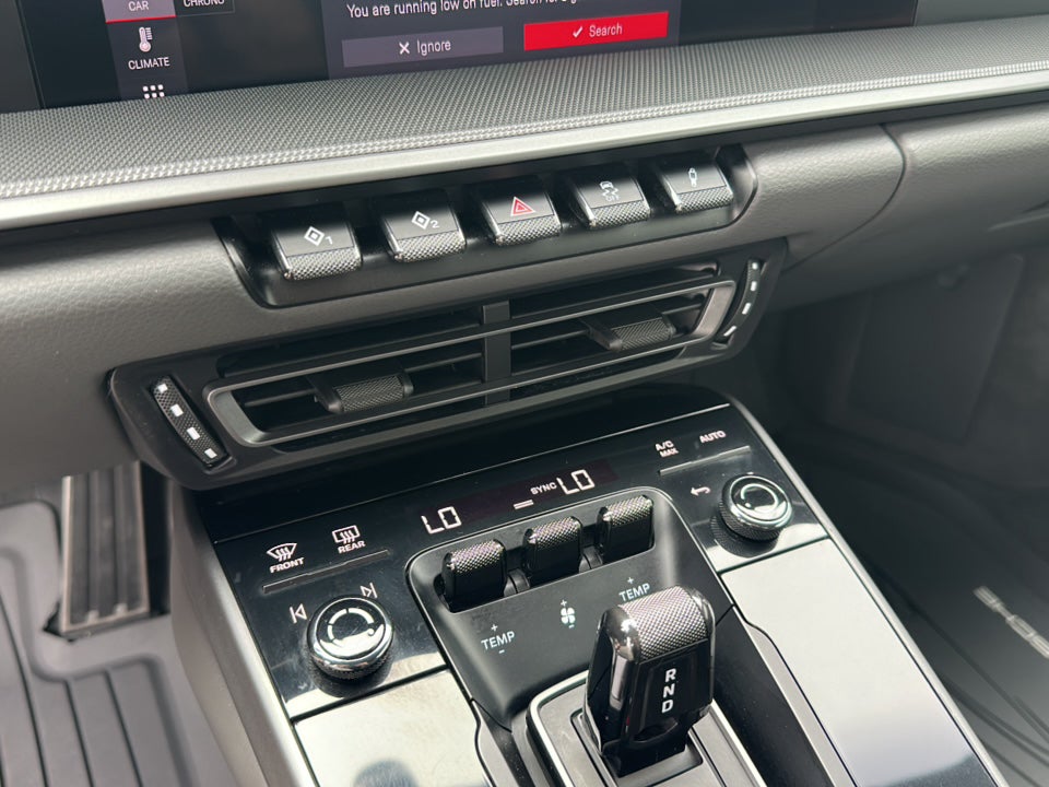 2021 Porsche 911 Carrera