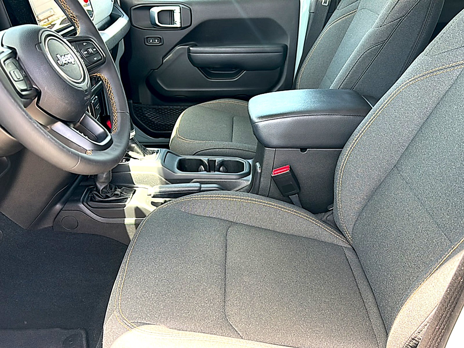 2024 Jeep Wrangler 4-Door Sport S 4x4