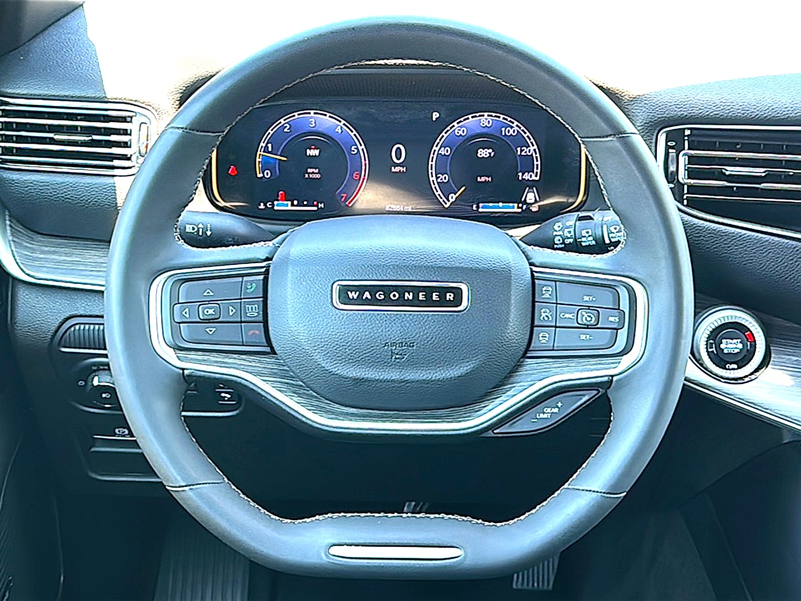 2023 Jeep Wagoneer L Series II