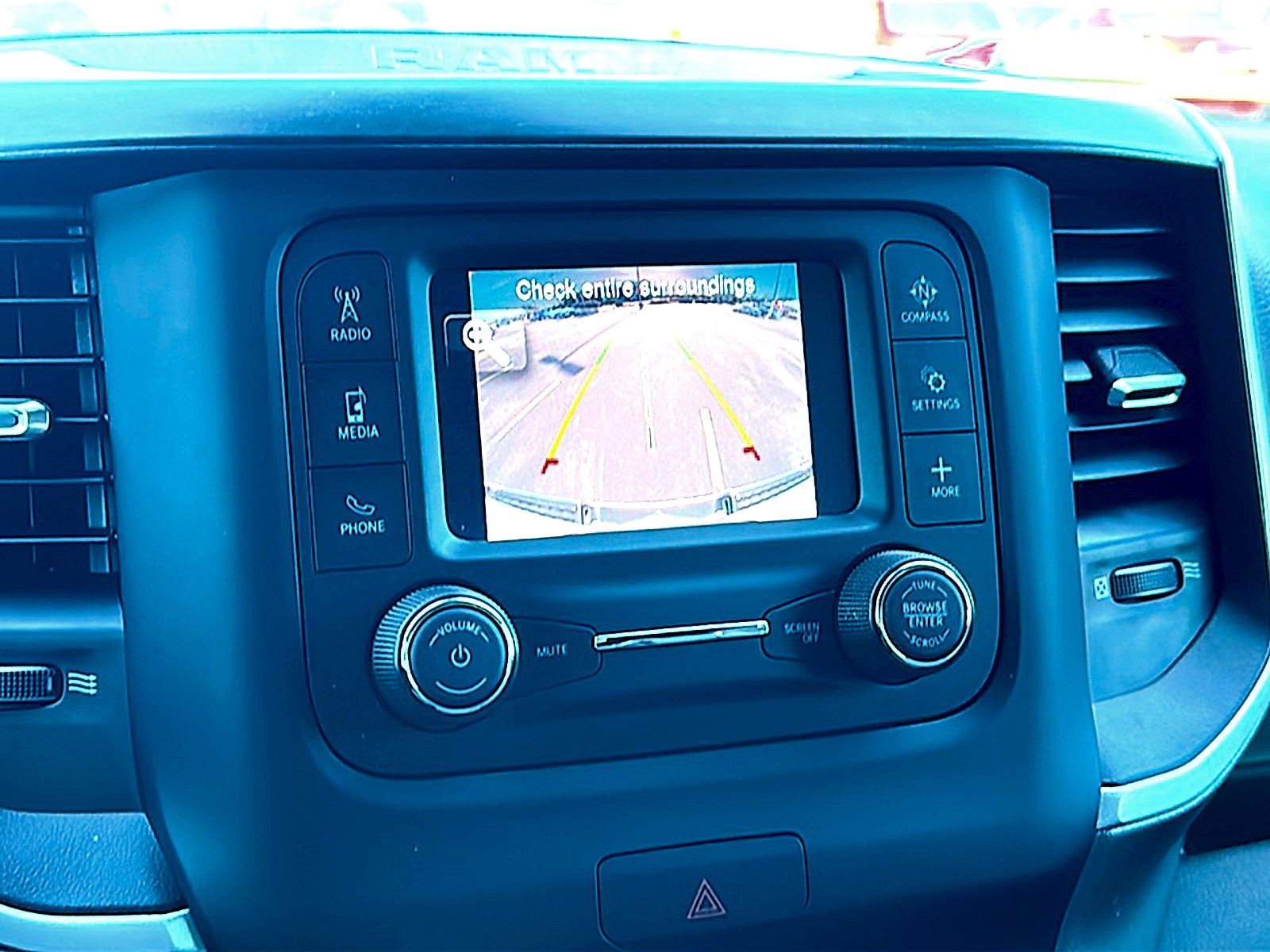 2023 RAM 1500 Lone Star Crew Cab 4x2 5'7" Box