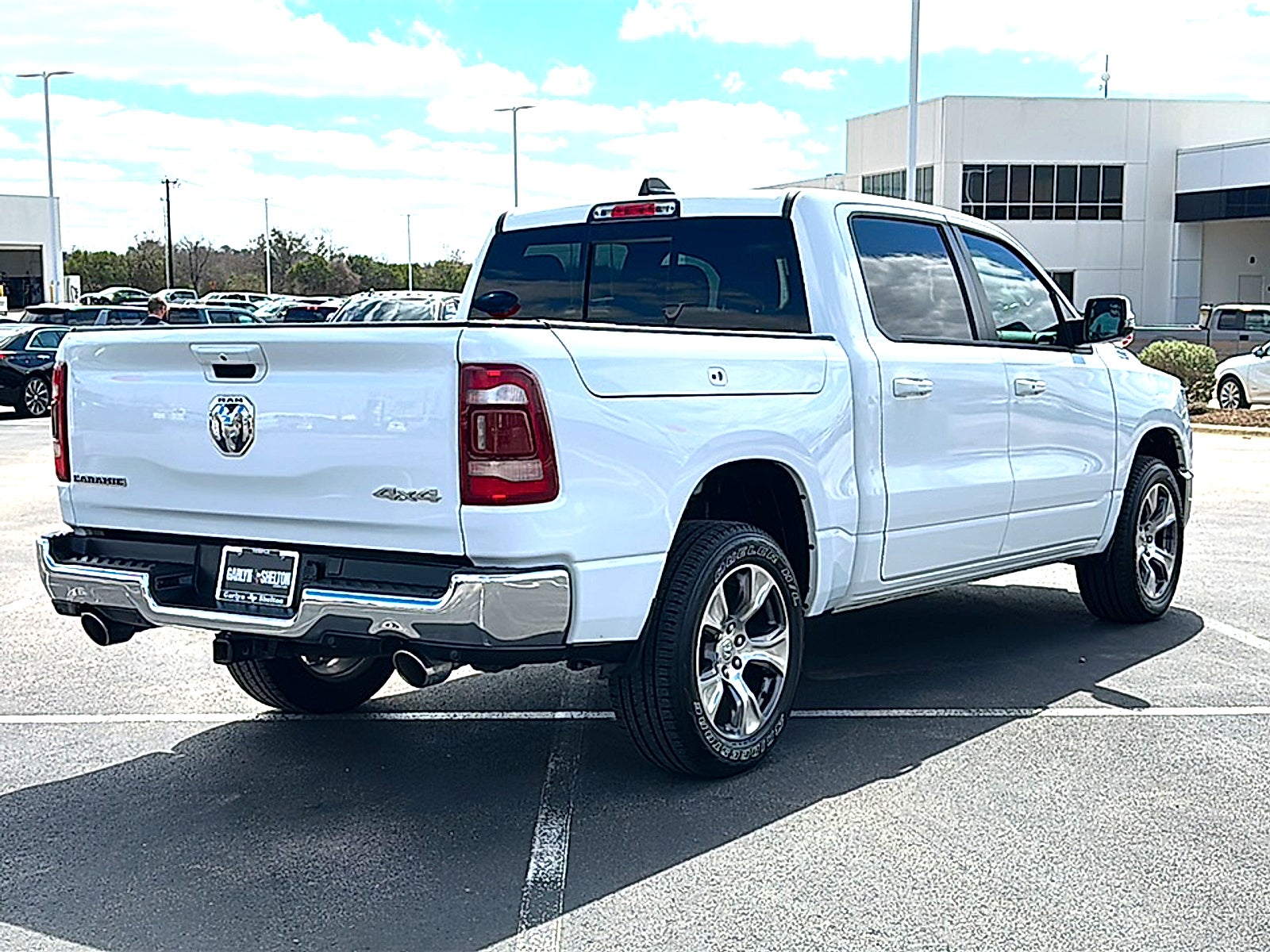 2024 RAM 1500 Laramie Crew Cab 4x4 5'7" Box