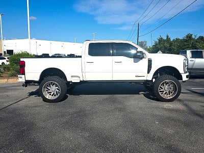 2025 Ford F-250 Platinum