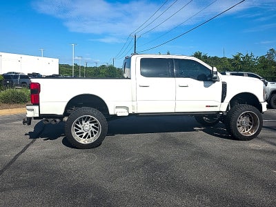 2025 Ford F-250 Platinum