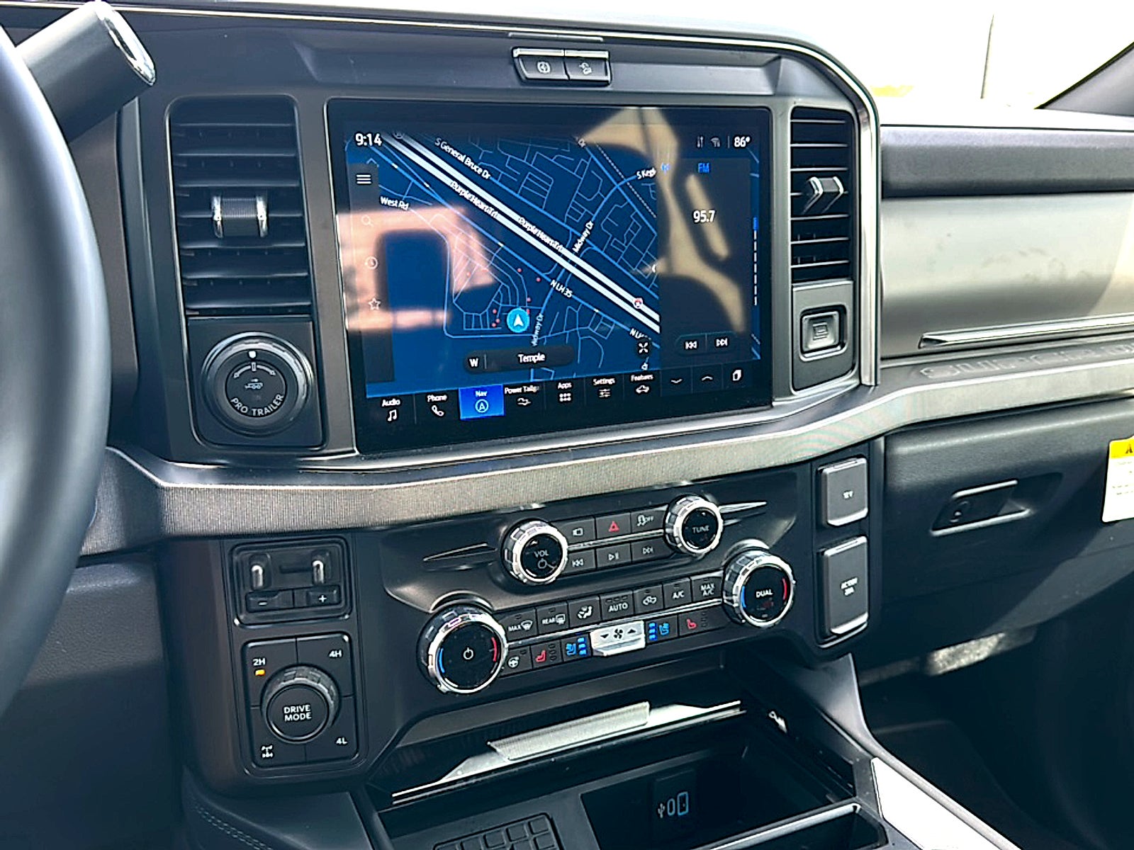 2025 Ford F-250 Platinum