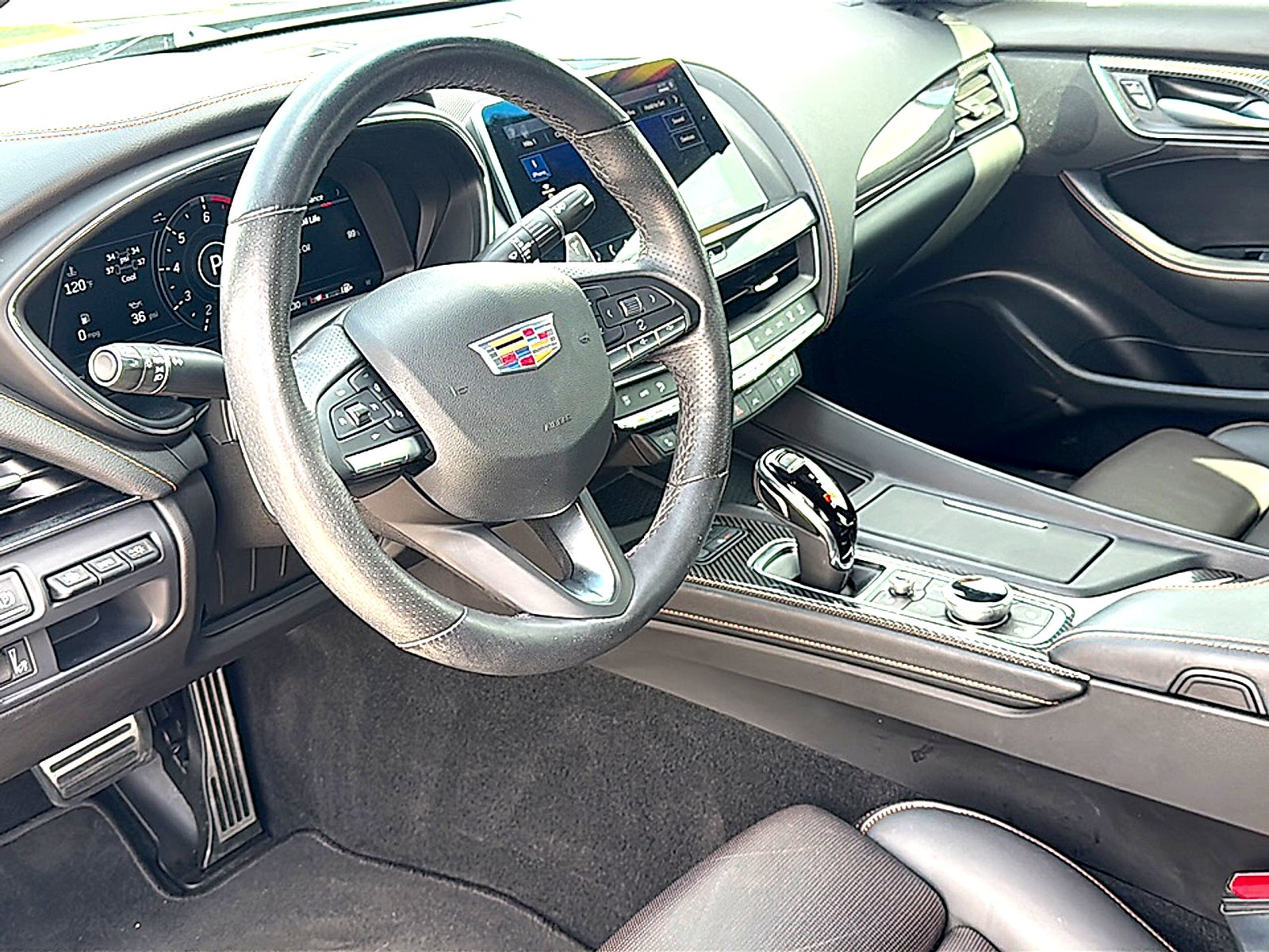 2024 Cadillac CT5 Sport