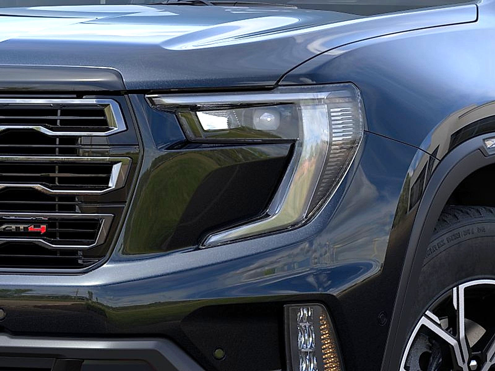 2026 GMC Acadia AT4