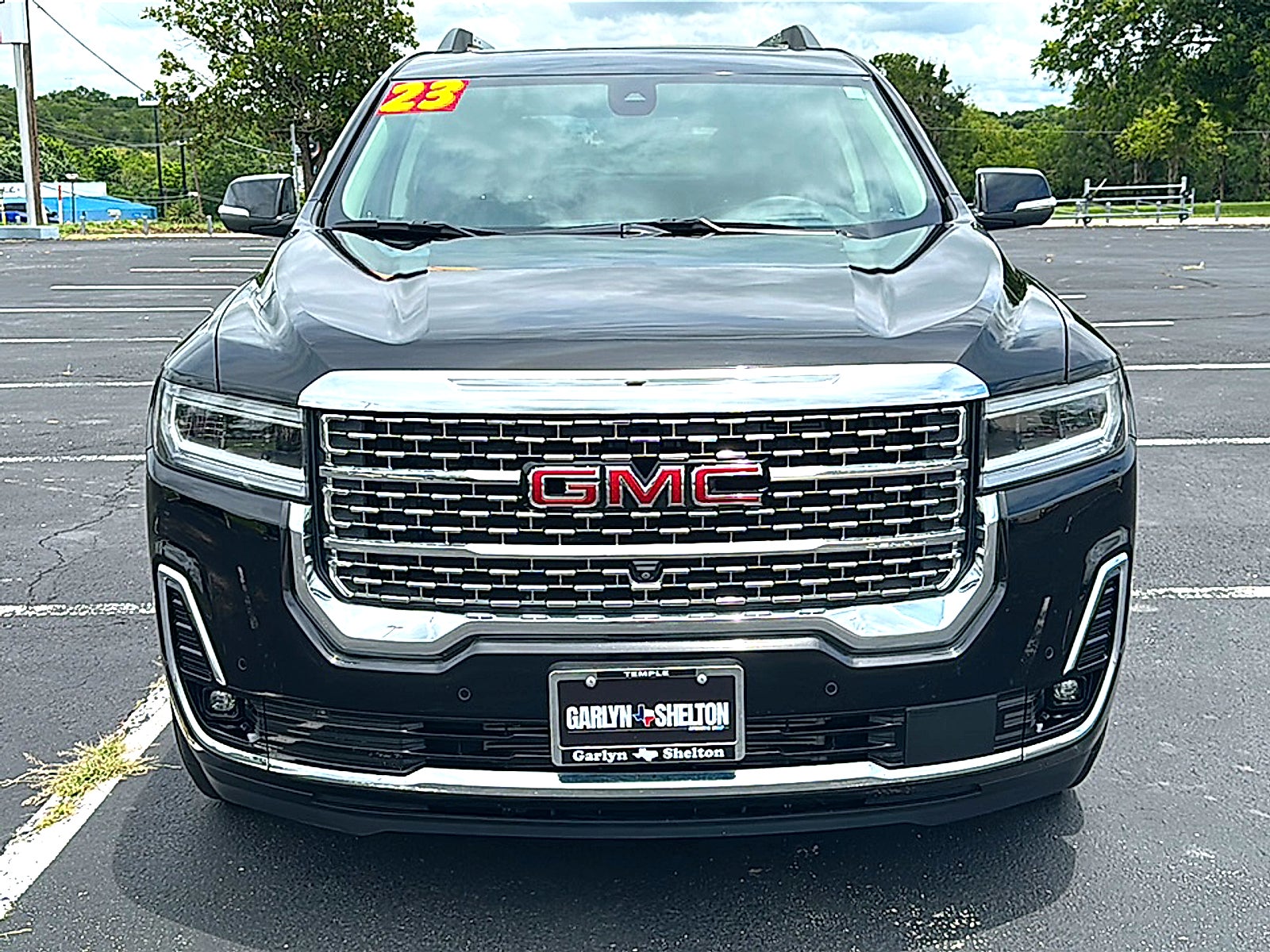 2023 GMC Acadia Denali