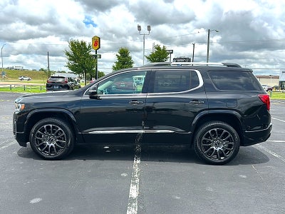 2023 GMC Acadia Denali