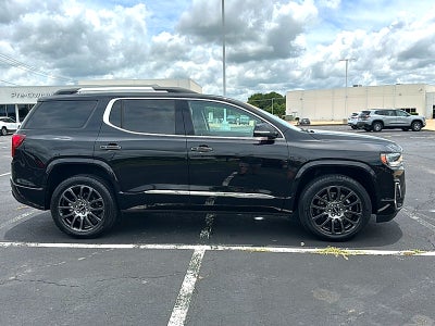 2023 GMC Acadia Denali
