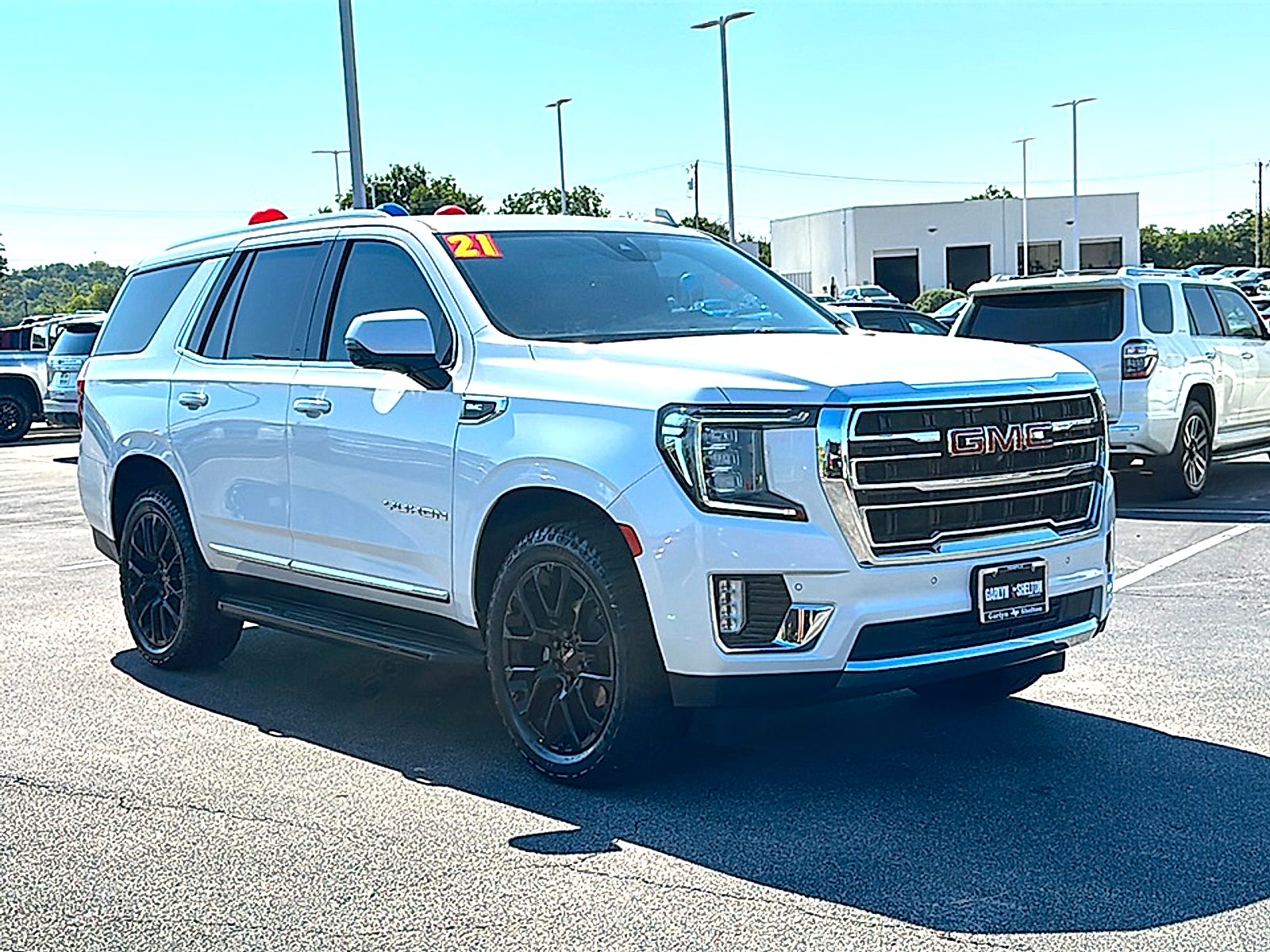 2021 GMC Yukon SLT
