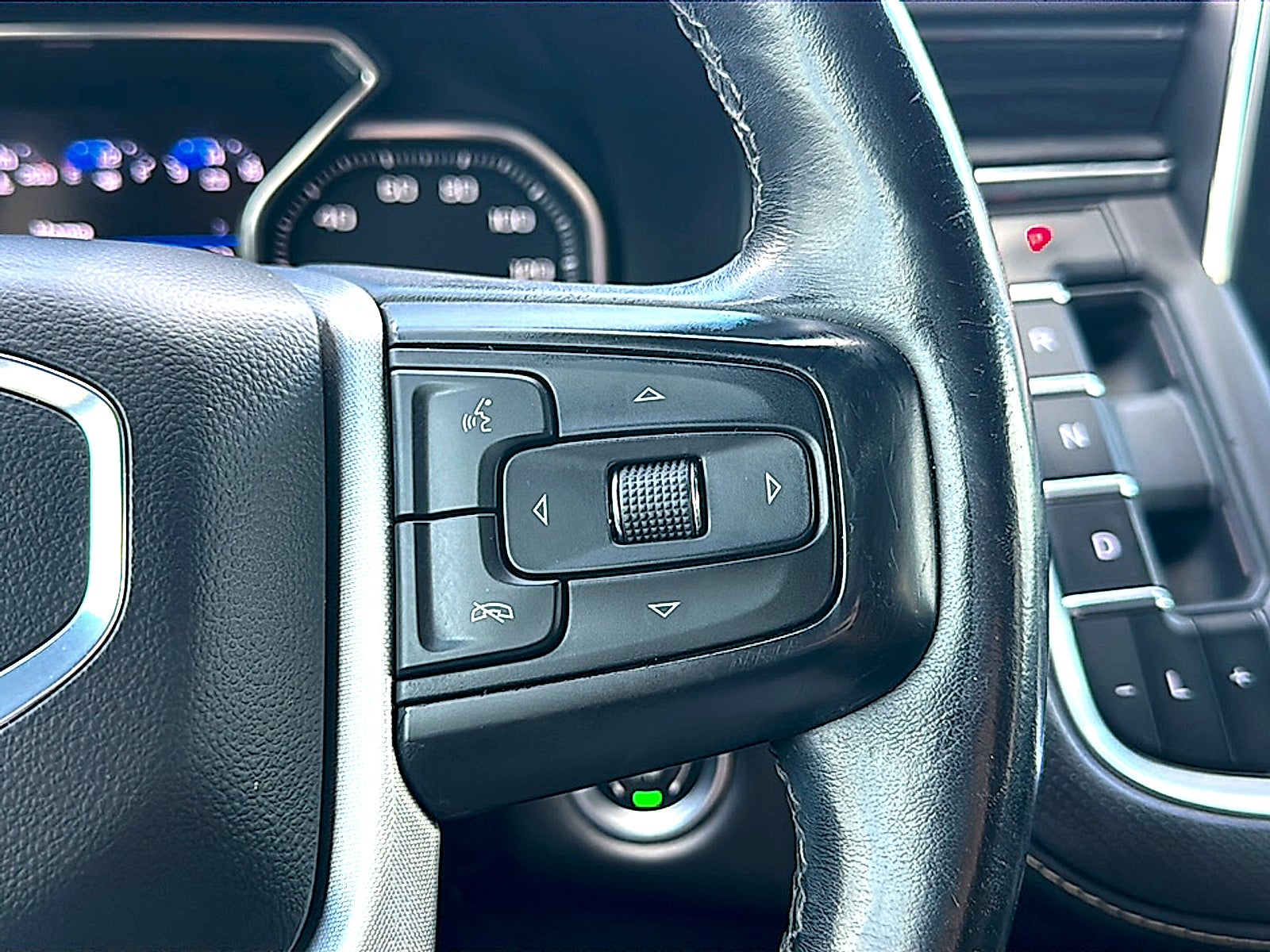 2021 GMC Yukon XL SLT