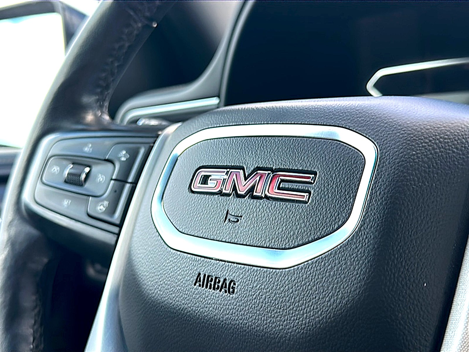 2021 GMC Yukon XL SLT