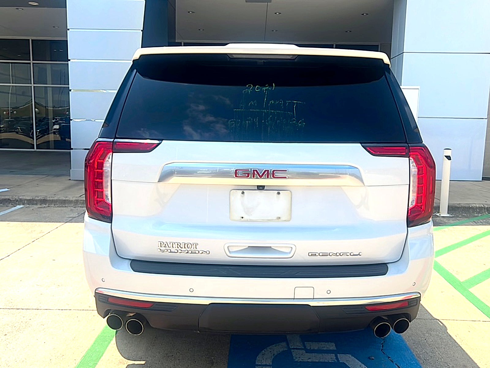 2021 GMC Yukon Denali