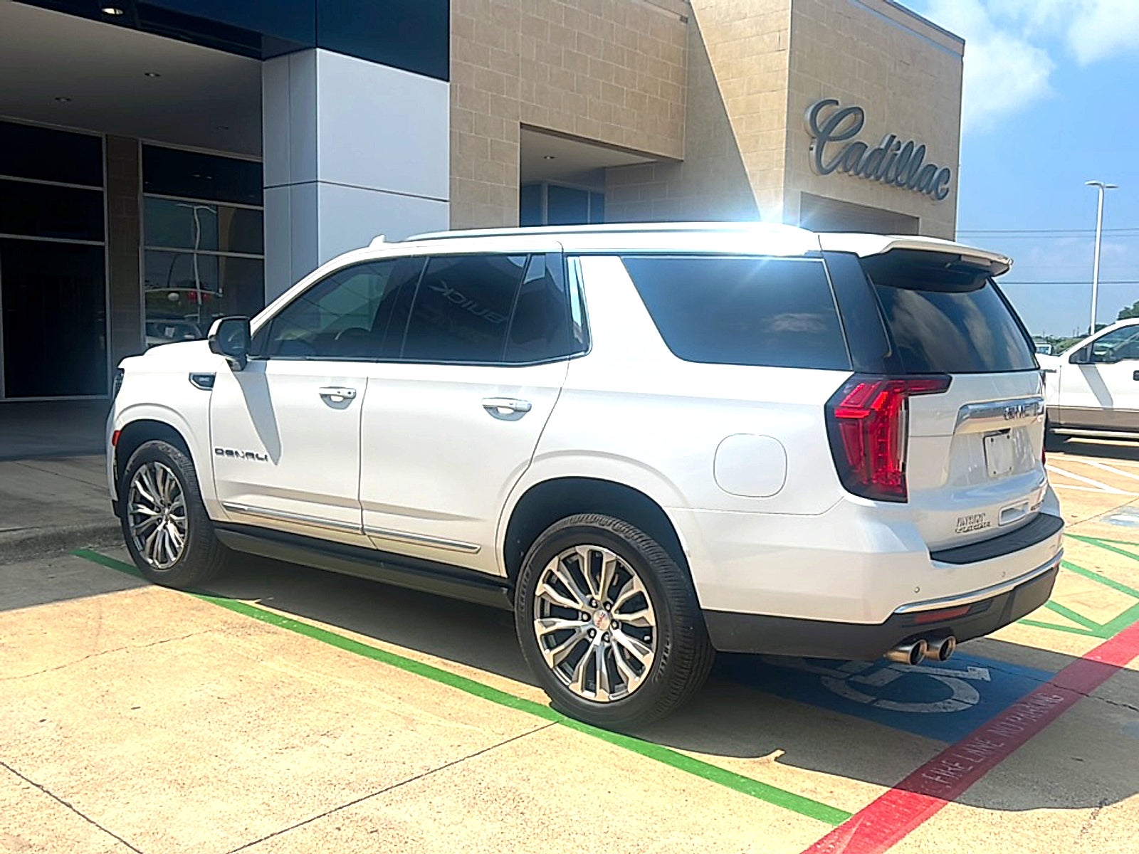 2021 GMC Yukon Denali