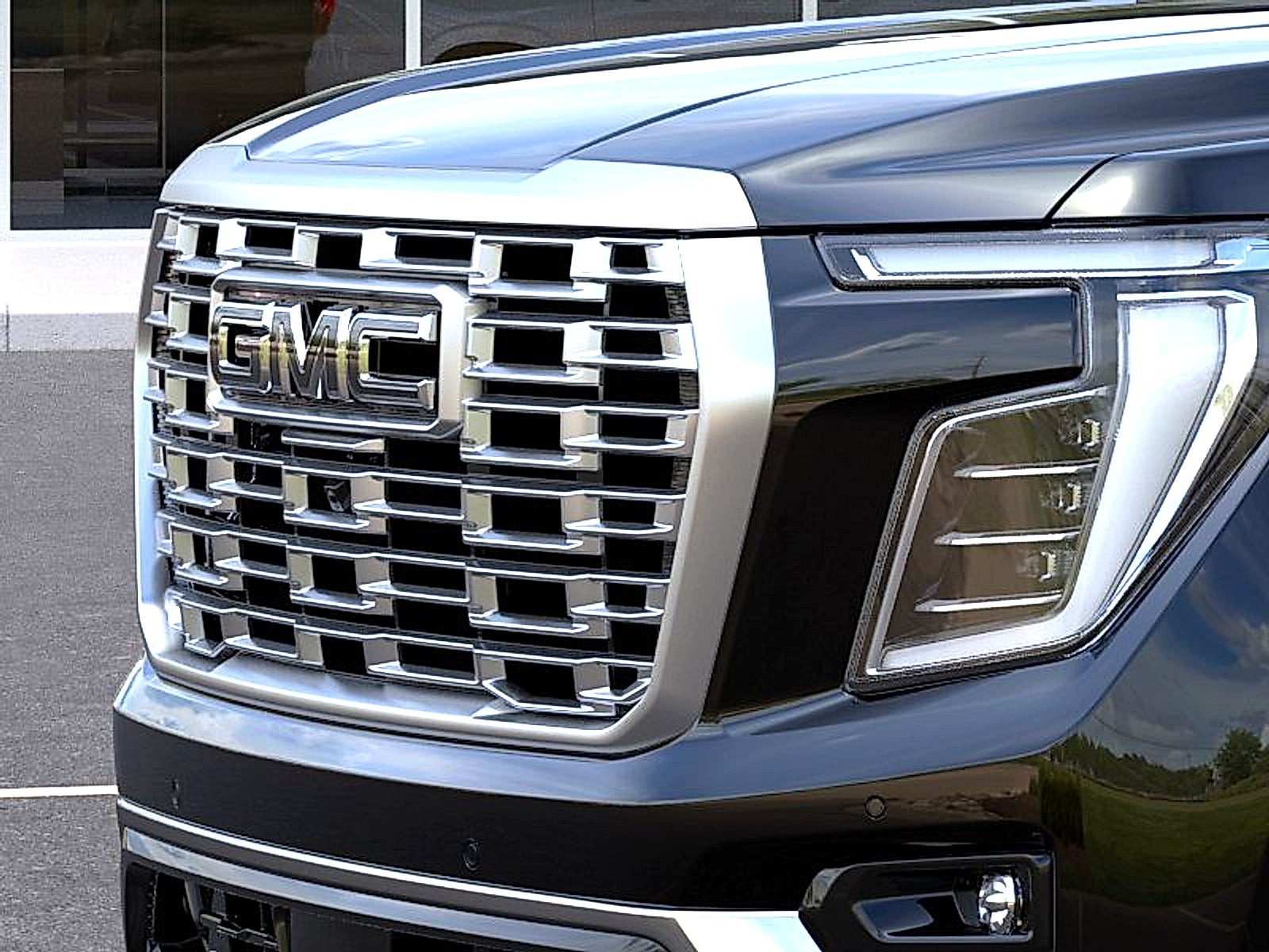 2026 GMC Yukon XL Denali - Photo 13