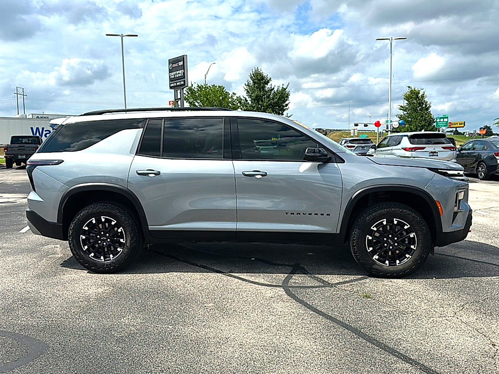 2025 Chevrolet Traverse Z71