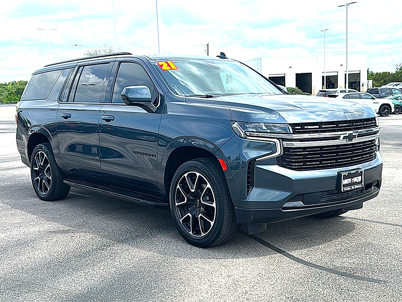 2021 Chevrolet Suburban RST