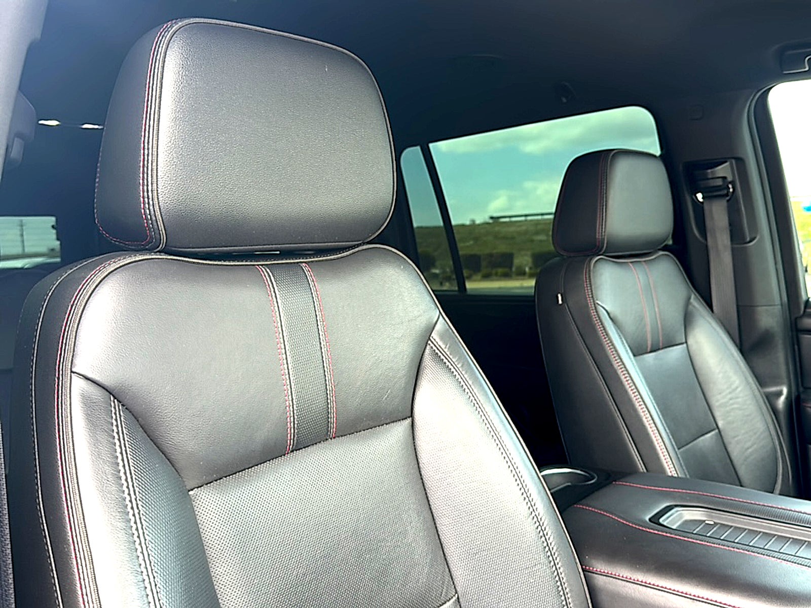 2021 Chevrolet Suburban RST