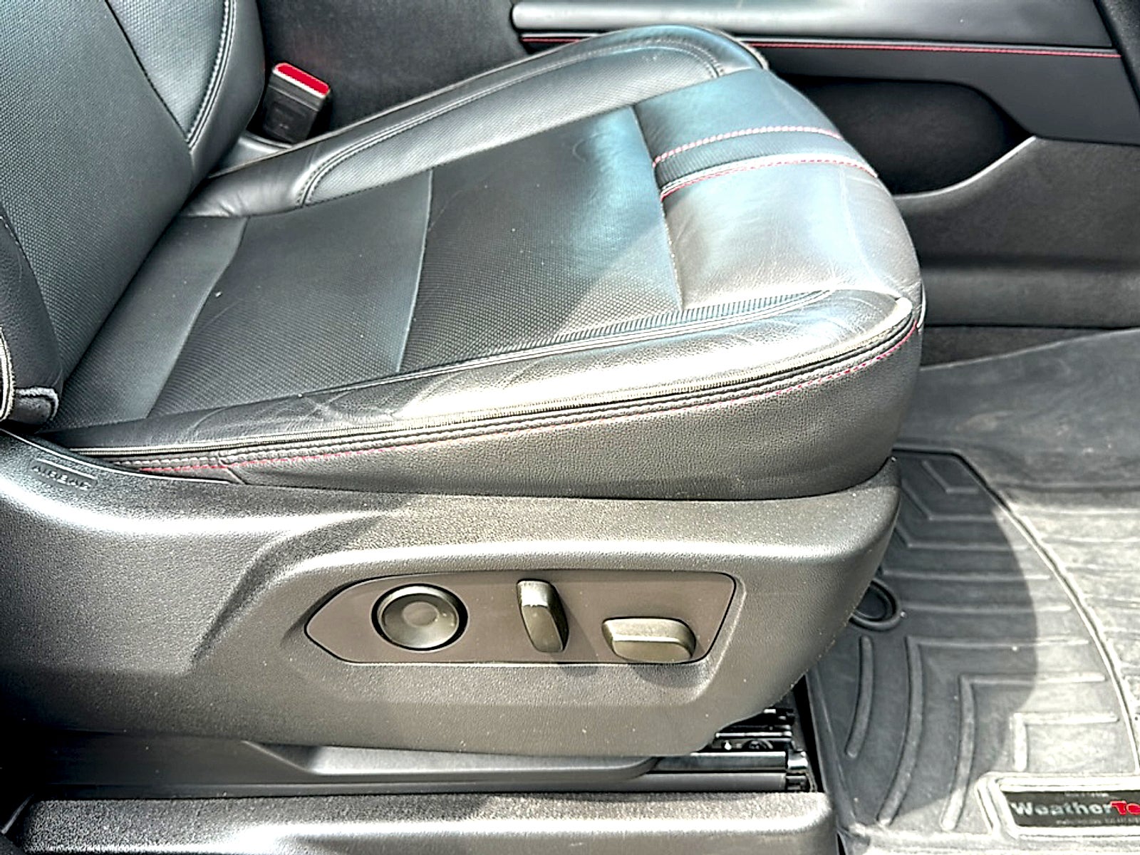 2021 Chevrolet Suburban RST