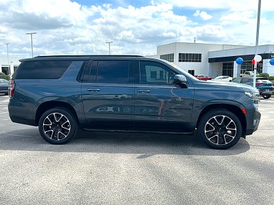 2021 Chevrolet Suburban RST