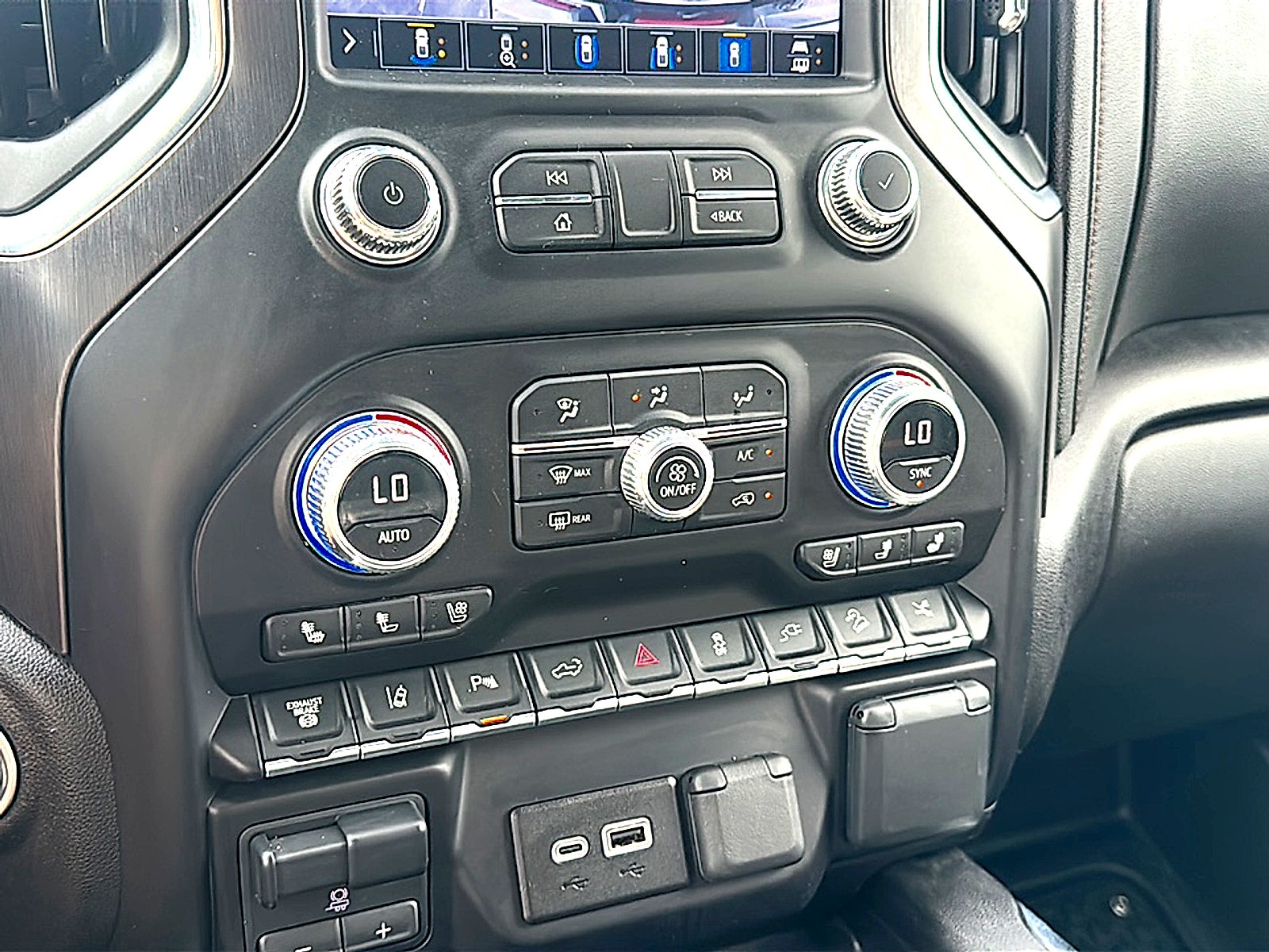 2023 GMC Sierra 2500 HD AT4